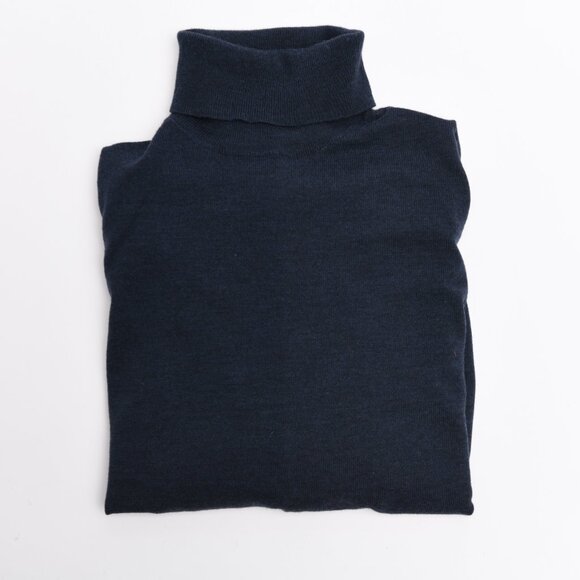 Banana Republic Merino wool turtleneck sewater - Picture 2 of 5